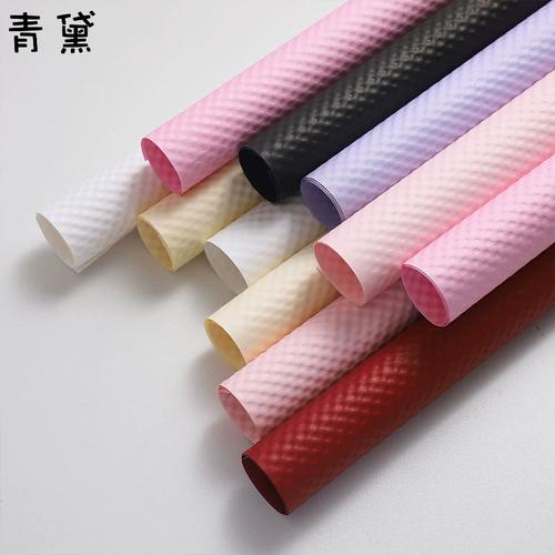 素手拈青，黛色生花——青黛压纹纸包花艺术指南